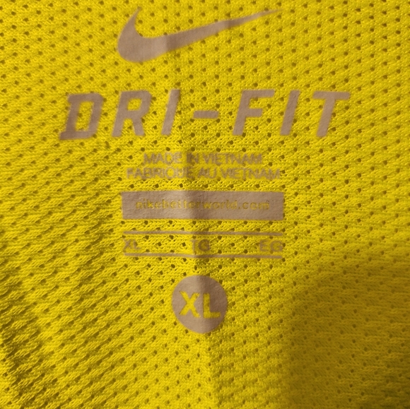 Nike Mens DRI FIT Neon Yellow Short sleeve t-shirt - Picture 2 of 3